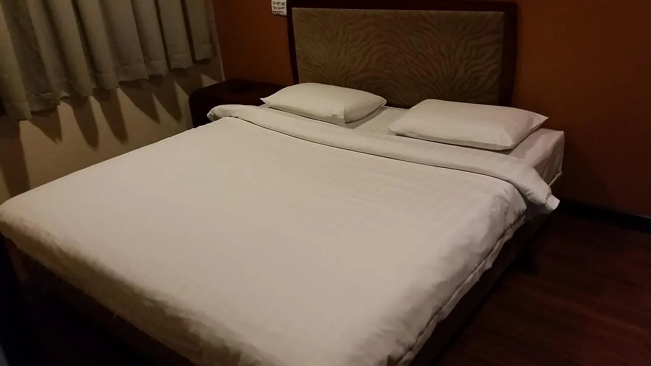 Hotel Sadong88 Kota Kinabalu 2*,